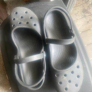 Mary Jane women’s crocs size 9